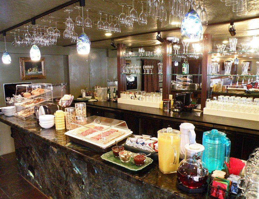 Silverton Inn & Suites エクステリア 写真